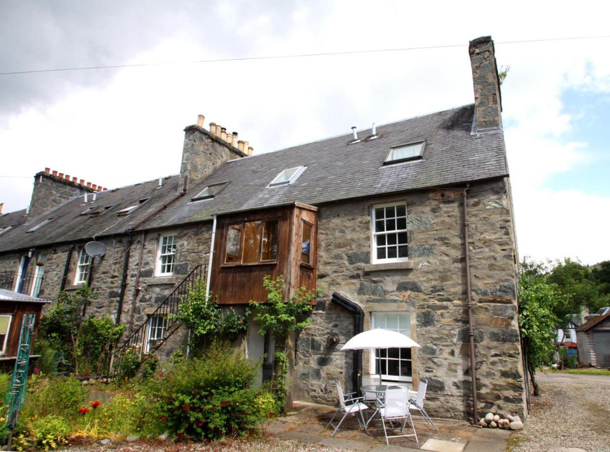 The Wee Nook Birnam Apartment Exterior photo